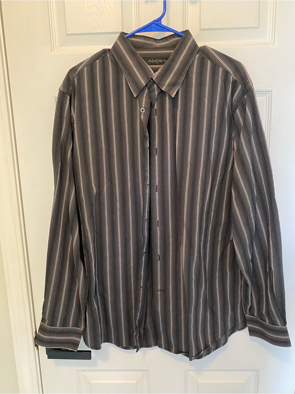 Men's Axist Striped Button-Up Shirt - Gray